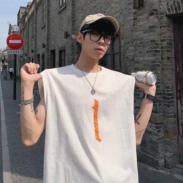 men's t-shirts 2021 vest summer sports fitness sleeveless t-shirt large size hip-hop loose letters out of the street england, White;black
men's t-shirts 2021 vest summer sports fitness sleeveless t-shirt large size hip-hop loose letters out of the street england, White;black