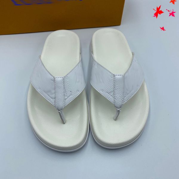 2021 slipper designer slide summer sandals fashion men beach indoor flat flip flops leather luxurys shoes mens slippers with box size 39-45, Black
2021 slipper designer slide summer sandals fashion men beach indoor flat flip flops leather luxurys shoes mens slippers with box size 39-45, Black