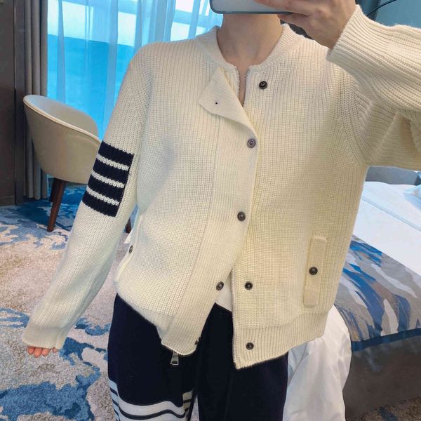 5387 new autumn and winter college style stand collar knitted casual zipper jacket, Black
5387 new autumn and winter college style stand collar knitted casual zipper jacket, Black