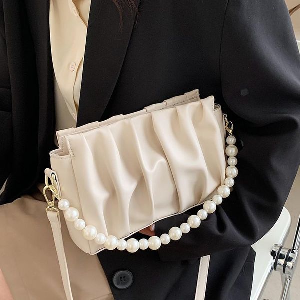 evening bags women shoulder bag with pearl handle soft vegan leather crossbody purse underwear tote fashion cloud handbag for girl 2021
evening bags women shoulder bag with pearl handle soft vegan leather crossbody purse underwear tote fashion cloud handbag for girl 2021