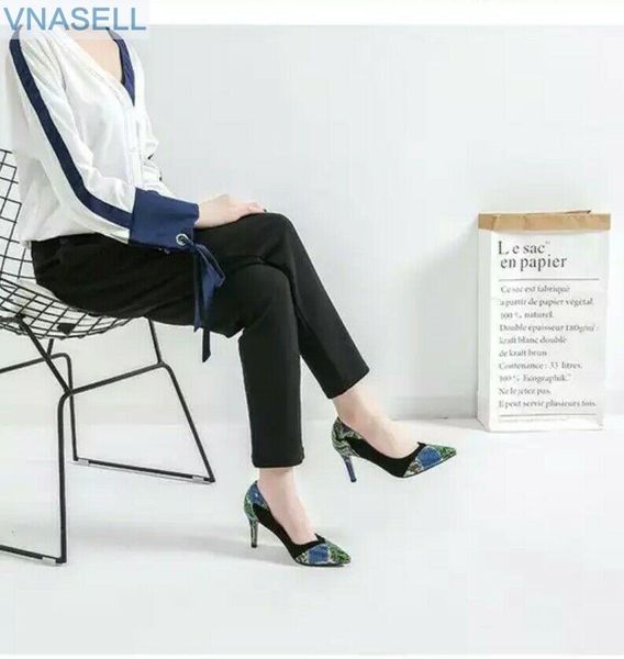 dress shoes korean version high-heeled single fashion snakeskin color matching v mouth commuter leather heel, Black
dress shoes korean version high-heeled single fashion snakeskin color matching v mouth commuter leather heel, Black