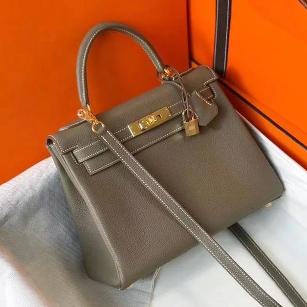 designer handbags official website paul herme leather women's bag litchi pattern second generation kellys bag fashion versatile bag lay
designer handbags official website paul herme leather women's bag litchi pattern second generation kellys bag fashion versatile bag lay