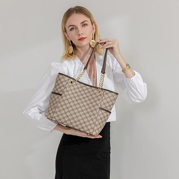 cross body shoulder tote bags for women 2021 luxury designer brand shopper shopping chain sling fashion plaid mahjong leather handbags
cross body shoulder tote bags for women 2021 luxury designer brand shopper shopping chain sling fashion plaid mahjong leather handbags