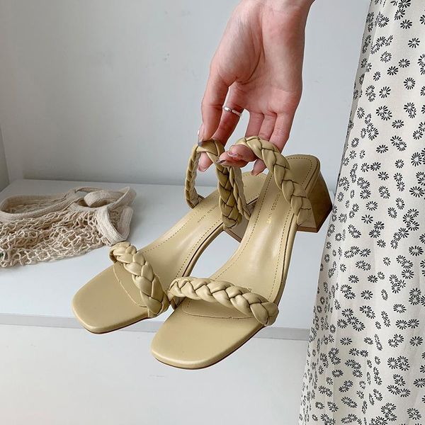 slippers fashion summer sandals for women 2021 weave ladies high heels pu thick heel open toe solid female slides, Black
slippers fashion summer sandals for women 2021 weave ladies high heels pu thick heel open toe solid female slides, Black