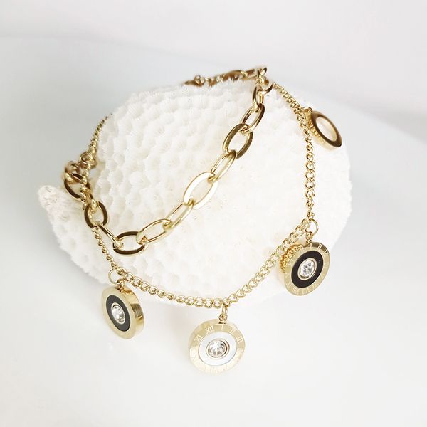 fashion double hoops design shell women's bracelet chain roman digital zircon lock designer party date jewelry, Golden;silver
fashion double hoops design shell women's bracelet chain roman digital zircon lock designer party date jewelry, Golden;silver