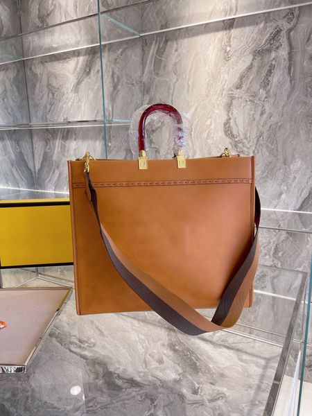 women designers tote shouler bag handbags luxurys crossbody bags strap square totes 2021 european fashion purse lightweight handle purses do
women designers tote shouler bag handbags luxurys crossbody bags strap square totes 2021 european fashion purse lightweight handle purses do