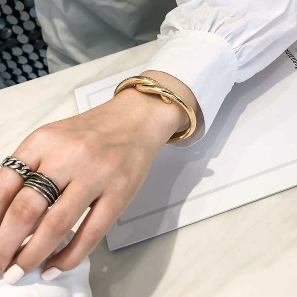 punk bangle simple style cuff bracelets bangles for women fashion jewelry charm jewelry accessories bohemian stylish classic q0719, Black
punk bangle simple style cuff bracelets bangles for women fashion jewelry charm jewelry accessories bohemian stylish classic q0719, Black