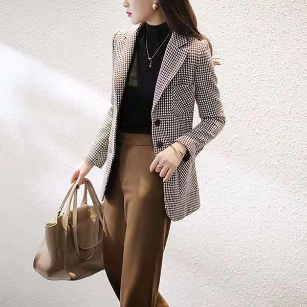 women's jackets 2021 spring and autumn mid long korean large size versatile slim jacket plaid coat, Black;brown
women's jackets 2021 spring and autumn mid long korean large size versatile slim jacket plaid coat, Black;brown