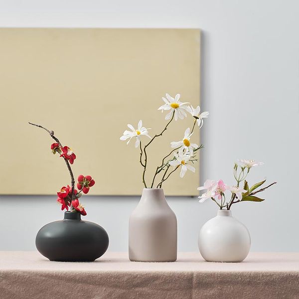 ceramic vase classic porcelain crafts modern contracted flower set with flowers creative home decor accessories vases
ceramic vase classic porcelain crafts modern contracted flower set with flowers creative home decor accessories vases