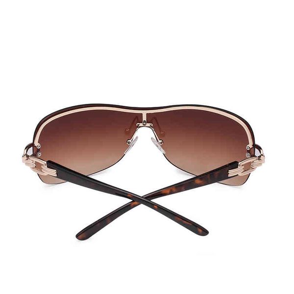 sunglass italy oversized gradient women brand vintage lady summer style sunni shad sunglass famous uv4002g9c, White;black
sunglass italy oversized gradient women brand vintage lady summer style sunni shad sunglass famous uv4002g9c, White;black
