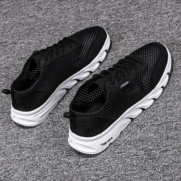 2021 men women running shoes -6 black blue gray white comfortable breathable fashion mens womens shoe trainers sports sneakers size 39-44
2021 men women running shoes -6 black blue gray white comfortable breathable fashion mens womens shoe trainers sports sneakers size 39-44