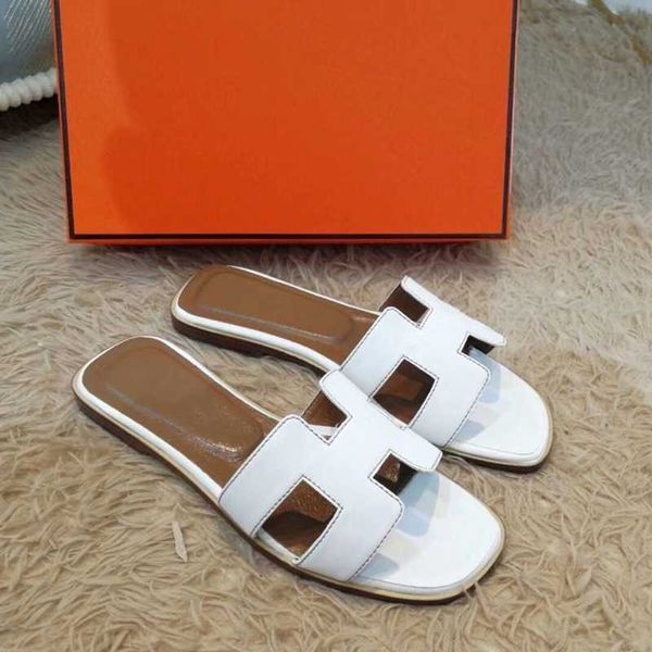 2021 net red h slippers women's summer flat bottom fasionable leater new sandals korean beac travel soes one word zlh, Black
2021 net red h slippers women's summer flat bottom fasionable leater new sandals korean beac travel soes one word zlh, Black