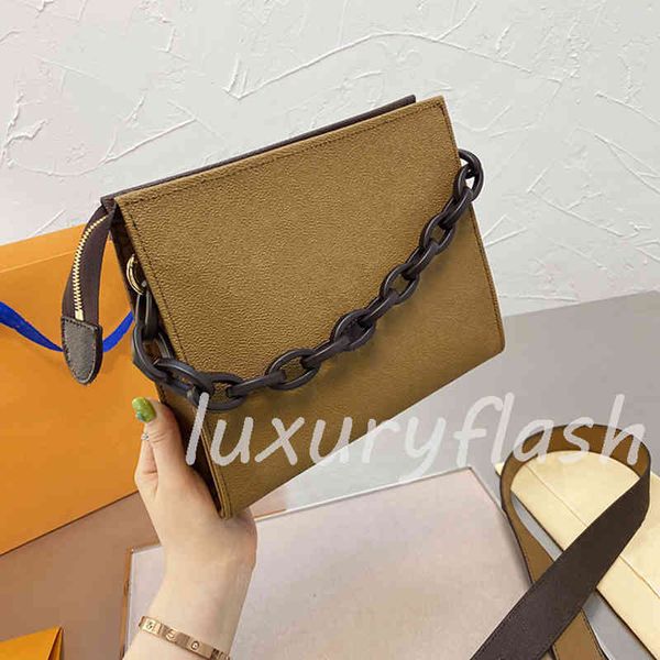 louis vutton bagmen clutch designers classic letter printing with thick chain trap luxurys color matching crossbody bags fashion chest bag w
louis vutton bagmen clutch designers classic letter printing with thick chain trap luxurys color matching crossbody bags fashion chest bag w