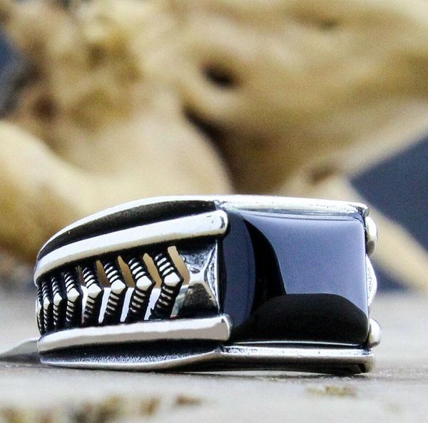 wedding rings unique black stone punk ring for man ly design male finger jewelry drop wholesale, Slivery;golden
wedding rings unique black stone punk ring for man ly design male finger jewelry drop wholesale, Slivery;golden