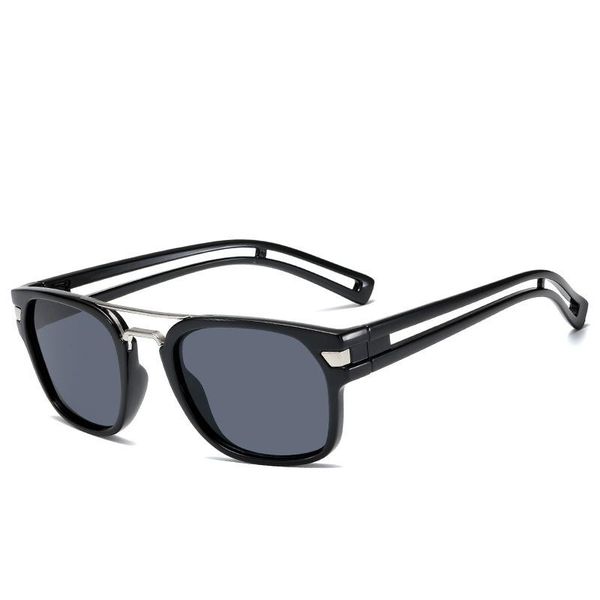 sunglasses 2021 party ladies retro personality glasses men brand designer outdoor sports street driving uv400, White;black
sunglasses 2021 party ladies retro personality glasses men brand designer outdoor sports street driving uv400, White;black
