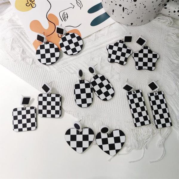 stud acrylic love ellipse square round black and white grid girl earring, Golden;silver
stud acrylic love ellipse square round black and white grid girl earring, Golden;silver