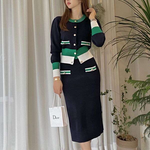 skirts female single-breasted splicing of sweaters + elastic skirt suits defines casual stylish clothing, Black
skirts female single-breasted splicing of sweaters + elastic skirt suits defines casual stylish clothing, Black