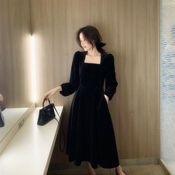 women's wool & blends match with coat temperament square neck small black skirt velvet dress autumn 2021 french retro
women's wool & blends match with coat temperament square neck small black skirt velvet dress autumn 2021 french retro