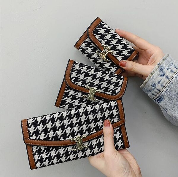 women handbag elegant atmospheric plaid canvas womens wallets multifunctional printing fashion long wallet trend contrast color leather bag, Red;black
women handbag elegant atmospheric plaid canvas womens wallets multifunctional printing fashion long wallet trend contrast color leather bag, Red;black