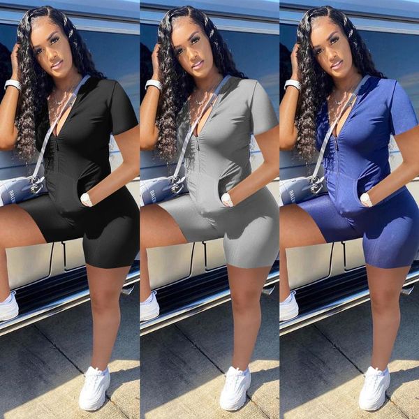 women's tracksuits 2021europeanandamerican style wear summer selling casual solid color fashion two-piece simple short sleeve suit, Gray
women's tracksuits 2021europeanandamerican style wear summer selling casual solid color fashion two-piece simple short sleeve suit, Gray