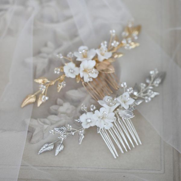 other delicate porcelain flower wedding comb hair piece leaf bridal jewelry handmade women headpiece ornament, Golden;white
other delicate porcelain flower wedding comb hair piece leaf bridal jewelry handmade women headpiece ornament, Golden;white