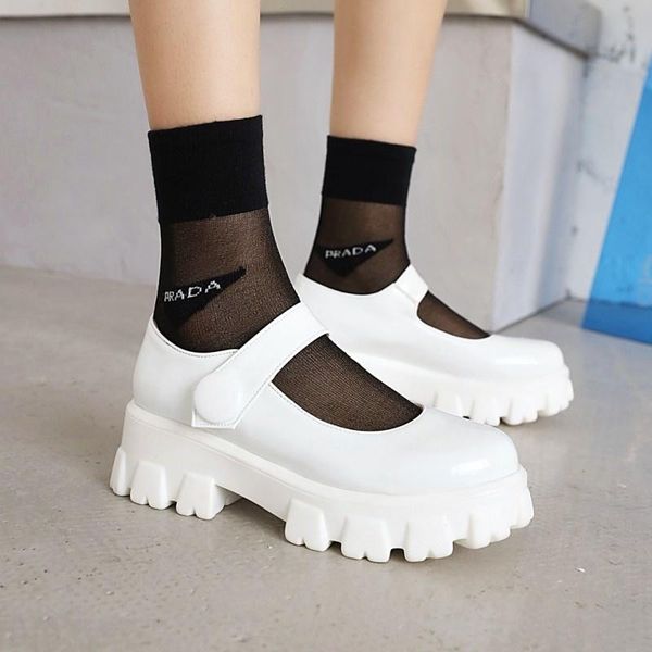 dress shoes uniform jk single hepburn mary jane thick heel high-heeled muffin bottom big head doll patent leather, Black
dress shoes uniform jk single hepburn mary jane thick heel high-heeled muffin bottom big head doll patent leather, Black