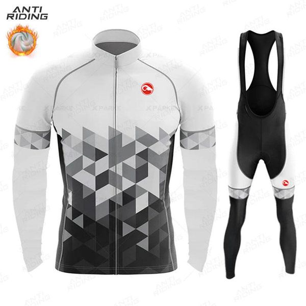 winter thermal fleece 2021 cycling jersey set racing bike suit mountian bicycle clothing ropa ciclismo sets, Black;blue
winter thermal fleece 2021 cycling jersey set racing bike suit mountian bicycle clothing ropa ciclismo sets, Black;blue