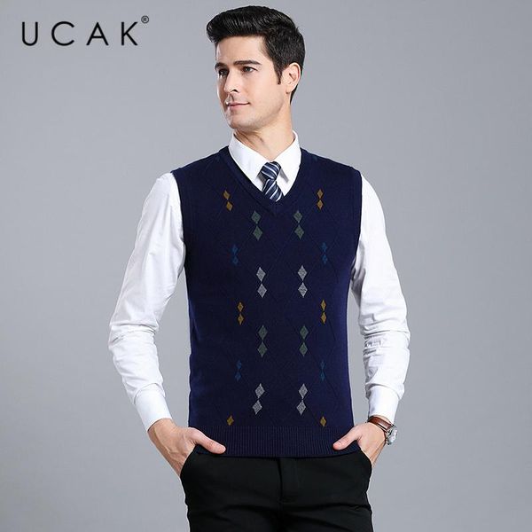 men's vests ucak brand sweater men clothes streetwear wool v-neck vest autumn winter striped pull homme clothing u1108, Black;white
men's vests ucak brand sweater men clothes streetwear wool v-neck vest autumn winter striped pull homme clothing u1108, Black;white