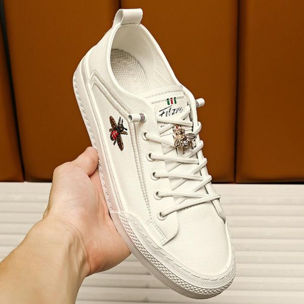 2022 designer new men boots fashion graffiti badge patchwork causal flats moccasins rock loafers students board footwear b22, Black
2022 designer new men boots fashion graffiti badge patchwork causal flats moccasins rock loafers students board footwear b22, Black