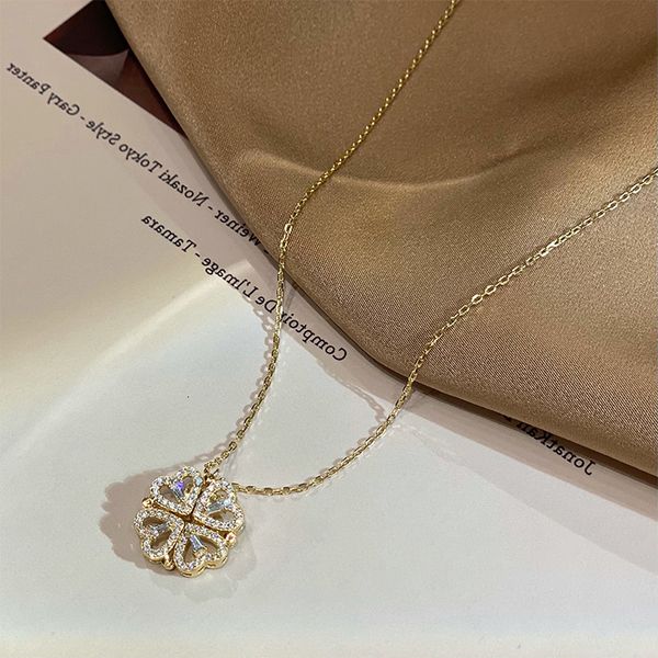 chain women pendants south korea east gate fashion personality, a two wear diamond love necklace, folding neck , collarbone necklace, Silver
chain women pendants south korea east gate fashion personality, a two wear diamond love necklace, folding neck , collarbone necklace, Silver