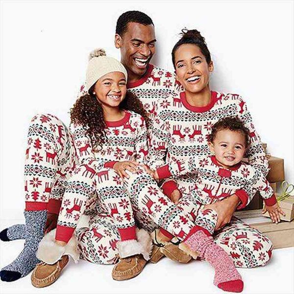 christmas family matching pajamas sets women sleepwear xmas kids nightwear baby look outfits mom daddy girl boy, Black;red
christmas family matching pajamas sets women sleepwear xmas kids nightwear baby look outfits mom daddy girl boy, Black;red