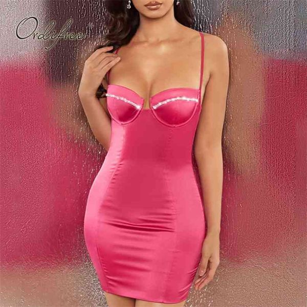 summer women satin mini dress spaghetti strap bodycon pink silk pencil 210513, Black;gray
summer women satin mini dress spaghetti strap bodycon pink silk pencil 210513, Black;gray