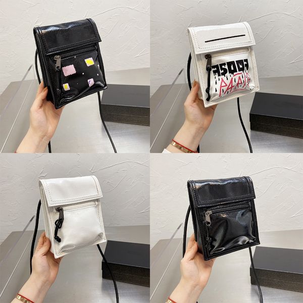 evening bags diagonal shoulder bags designer letters style waist bag fashion matching classic graffiti high-quality mobile phone bagss wf210
evening bags diagonal shoulder bags designer letters style waist bag fashion matching classic graffiti high-quality mobile phone bagss wf210