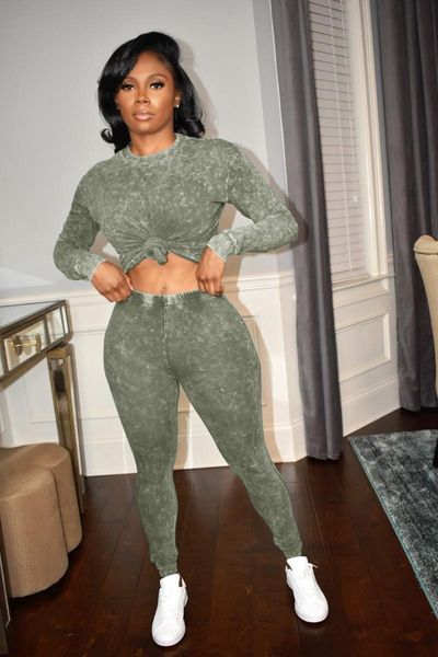 women's two piece pants 2021 autumn women fashion and leisure printed round neck slender long sleeve movement two-piece set, White
women's two piece pants 2021 autumn women fashion and leisure printed round neck slender long sleeve movement two-piece set, White