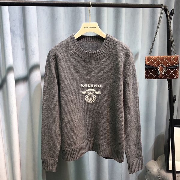 women's woolen sweater with long sleeve backing and new heavy industry embroidery letter crochet sweater for early spring 2021, White;black
women's woolen sweater with long sleeve backing and new heavy industry embroidery letter crochet sweater for early spring 2021, White;black