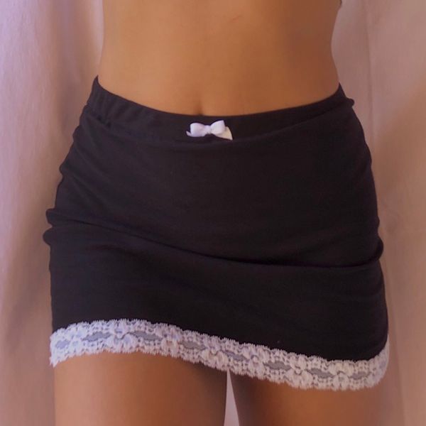 sweet lace edge patched high-waisted black y2k mini skirt for girls e girl aesthetic harajuku short wrap skirts bow saias 210415
sweet lace edge patched high-waisted black y2k mini skirt for girls e girl aesthetic harajuku short wrap skirts bow saias 210415