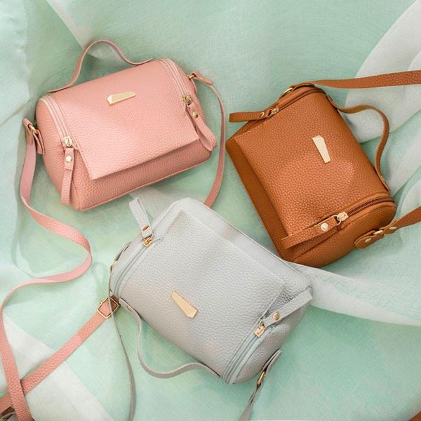 evening bags 25#mini square bag women 2021 spring embroidered color stitching wild shoulder student mobile phone sac femme
evening bags 25#mini square bag women 2021 spring embroidered color stitching wild shoulder student mobile phone sac femme