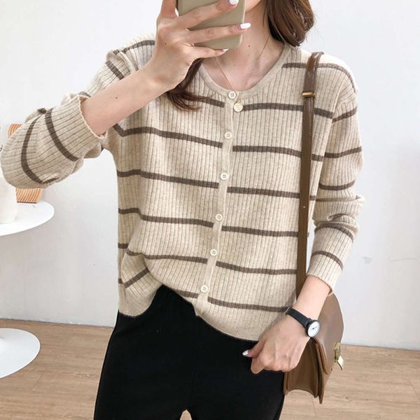 women's sweaters sweaters stripe cardigan coat early lazy wind thin autumn long sleeve t-shirt s4lc, White;black
women's sweaters sweaters stripe cardigan coat early lazy wind thin autumn long sleeve t-shirt s4lc, White;black