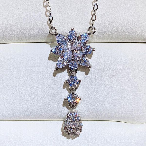 pendant necklaces huitan luxury cubic zirconia silver color women's necklace fashion flower bling wedding party female accessories
pendant necklaces huitan luxury cubic zirconia silver color women's necklace fashion flower bling wedding party female accessories