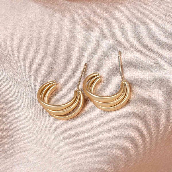 ins style trendy earrings s925 silver needle small short fashion personalized multi-layer earrings women, Golden
ins style trendy earrings s925 silver needle small short fashion personalized multi-layer earrings women, Golden