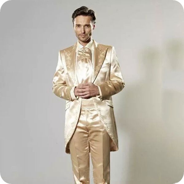 men's suits & blazers italian gold tailcoat wedding men peaked lapel groom wear tuxedos 2 pieces (jacket+pants) man costume h, White;black
men's suits & blazers italian gold tailcoat wedding men peaked lapel groom wear tuxedos 2 pieces (jacket+pants) man costume h, White;black
