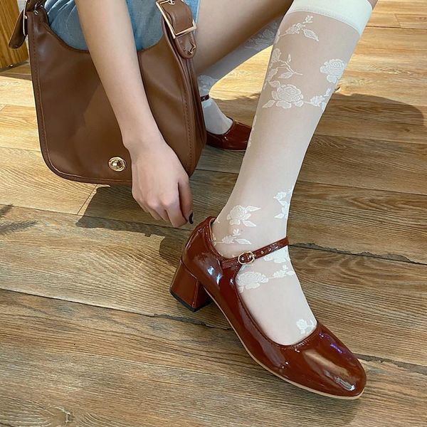 dress shoes japanese small leather with square toe retro literary thick heel shallow mouth mary jane fashion korean high hee, Black
dress shoes japanese small leather with square toe retro literary thick heel shallow mouth mary jane fashion korean high hee, Black