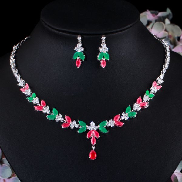 exquisite red and green zircon earrings necklace two-piece set bride wedding dinner dress accessories, Black
exquisite red and green zircon earrings necklace two-piece set bride wedding dinner dress accessories, Black