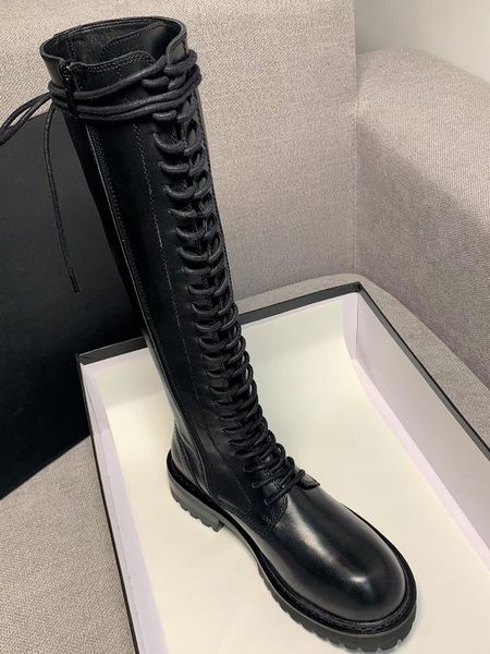 boots high tube women's autumn winter 2021 british long knight cattle leather, Black
boots high tube women's autumn winter 2021 british long knight cattle leather, Black