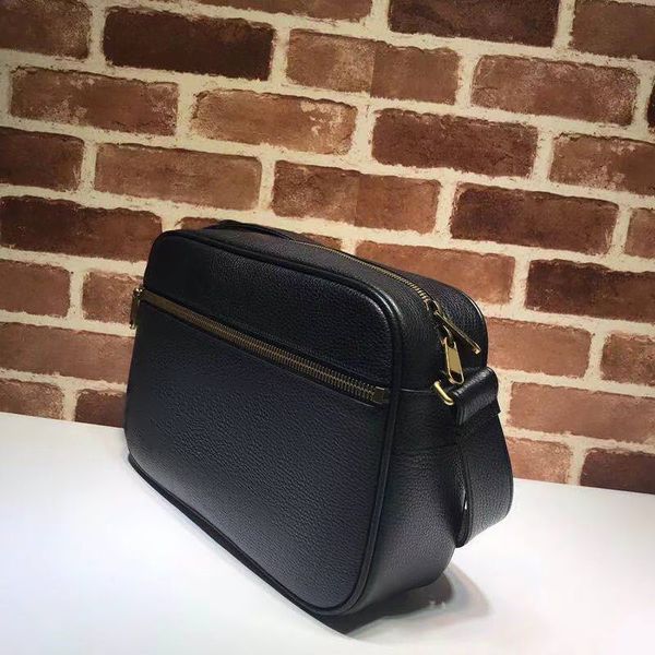 the series shoulder bag 523589 cover plain genuine leather versatile fashion interior zipper pocket fashion atmosphere graceful
the series shoulder bag 523589 cover plain genuine leather versatile fashion interior zipper pocket fashion atmosphere graceful