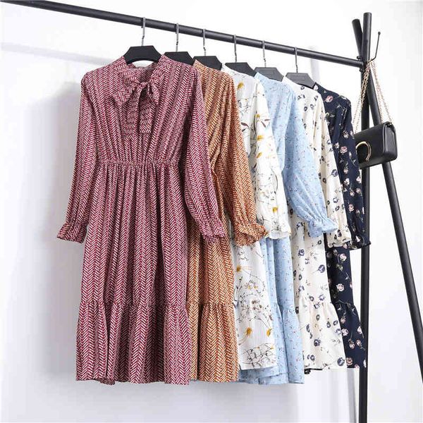 factorydxqd color mid length chiffon long sleeve dress 30 with floral lace up in spring and summer, White;black
factorydxqd color mid length chiffon long sleeve dress 30 with floral lace up in spring and summer, White;black