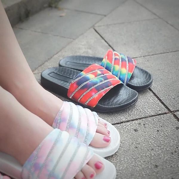 home slippers women summer slip on anti-slip sandals fashion diamond camouflage ladies flat slides indoor casual, Black
home slippers women summer slip on anti-slip sandals fashion diamond camouflage ladies flat slides indoor casual, Black