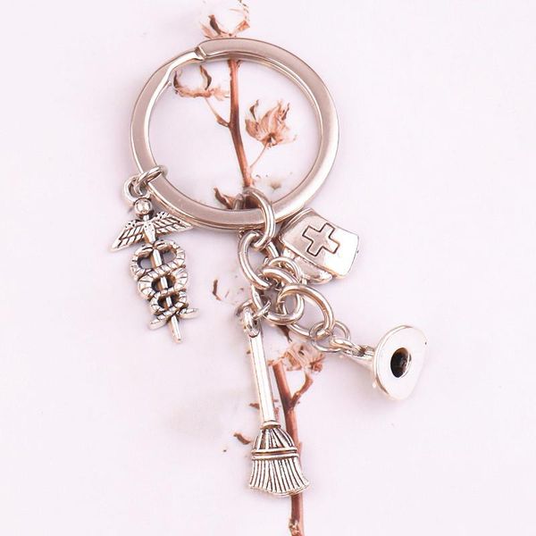 keychains 1pc metal sorcerer magic hat witch flying broom keychain making and snake scepter halloween gift jewelry, Silver
keychains 1pc metal sorcerer magic hat witch flying broom keychain making and snake scepter halloween gift jewelry, Silver