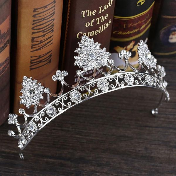 hair clips & barrettes simple crystal crowns ornament elegant bridal wedding tiaras retro alloy material headwear jewelry accessories for wo, Golden;silver
hair clips & barrettes simple crystal crowns ornament elegant bridal wedding tiaras retro alloy material headwear jewelry accessories for wo, Golden;silver
