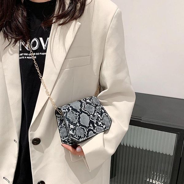 waist bags y2k small shoulder bag for women serpentine mini crossbody chic sammall all time
waist bags y2k small shoulder bag for women serpentine mini crossbody chic sammall all time